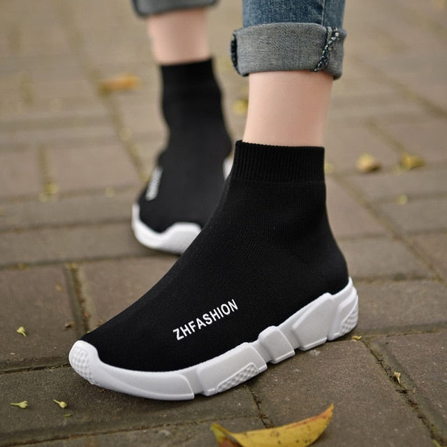 Light High Top New Breathable Flying Socks Shoes Women Sports Elastic Socks Sneakers